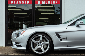 2012 Mercedes Benz SL550
