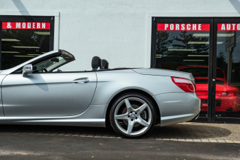 2012 Mercedes Benz SL550