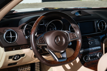 2018 Mercedes-Benz SL550