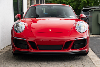 2019 Porsche 911 Carrera 4 GTS