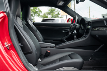 2019 Porsche 911 Carrera 4 GTS