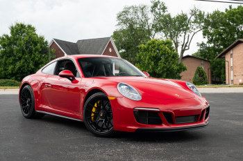 2019 Porsche 911 Carrera 4 GTS