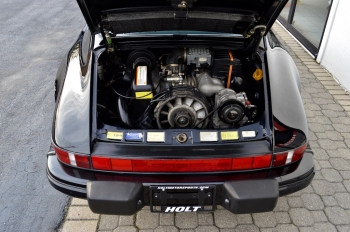 1988 Porsche Carrera Coupe