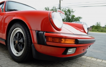 1989 Porsche 911 Carrera 