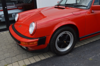 1988 Porsche Carrera  