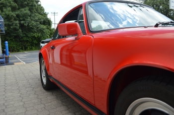 1988 Porsche Carrera  