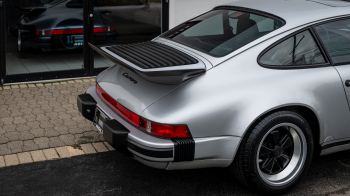 1989 Porsche Carrera 3.2 