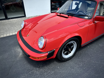 1988 Porsche Carrera 