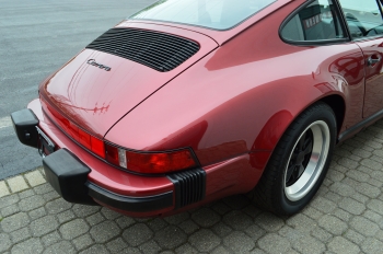 1989 Porsche Carrera 