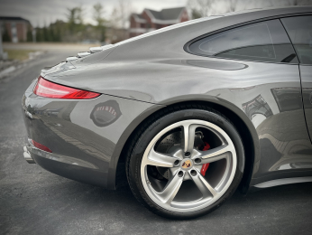 2014 Porsche 911 C4S manual