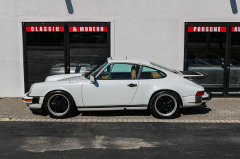 1986 Porsche 911 Carrera 