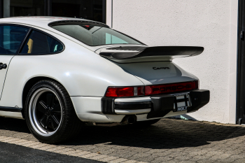 1986 Porsche 911 Carrera 