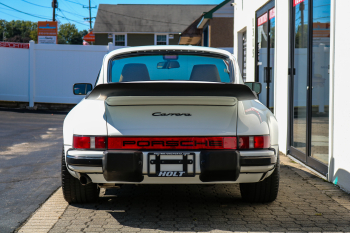 1986 Porsche 911 Carrera 