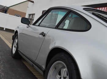 1989 Porsche 25th Annv. 911  coupe 37K miles