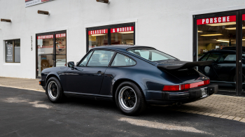 1988 Porsche  911 Carrera 