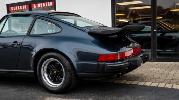 1988 Porsche  911 Carrera 