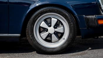 1986 Porsche 911 Carrera coupe 