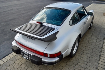 1987 Porsche Carrera