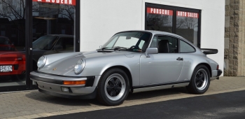 1987 Porsche Carrera