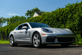 2017 Porsche Panamera 4S