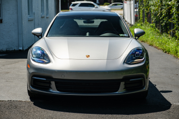 2017 Porsche Panamera 4S