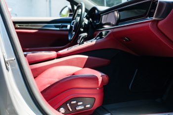 2017 Porsche Panamera 4S