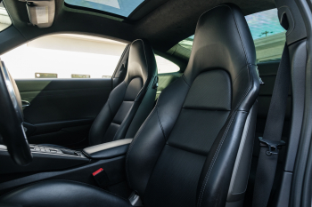 2015 Porsche 911 Carrera 4S