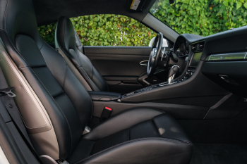 2015 Porsche 911 Carrera 4S