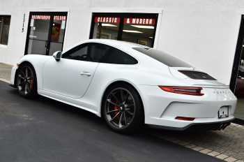 2019 Porsche GT3 Touring 