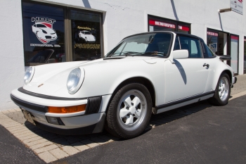 1988 Porsche 911 Targa  14,000 miles !