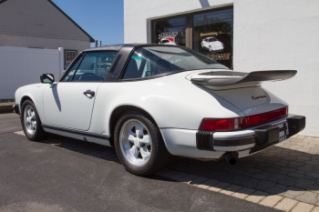 1988 Porsche 911 Targa  14,000 miles !