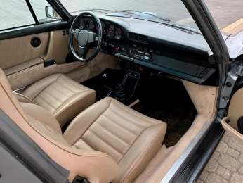 1984 Porsche 911 Targa 