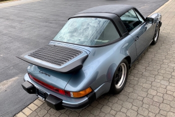 1984 Porsche 911 Targa 