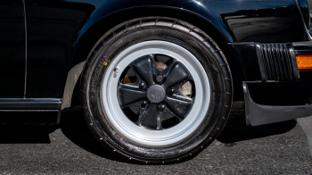 1986 Porsche 911 Carrera 