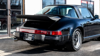 1986 Porsche 911 Carrera 