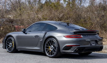 2017 Porsche 911 Turbo S 