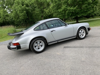 1989 Porsche Carrera 16K  