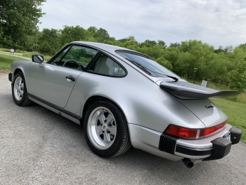 1989 Porsche Carrera 16K  