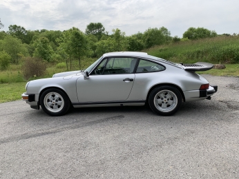 1989 Porsche Carrera 16K  