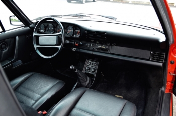 1986 Porsche 911 Carrera 3.2 Cabriolet 