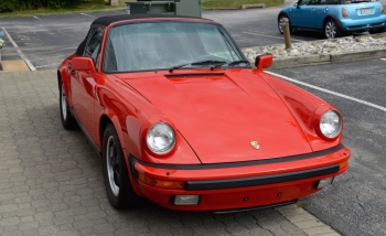 1986 Porsche 911 Carrera 3.2 Cabriolet 