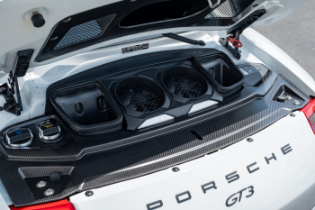 2018 Porsche 911 GT3 - 6-Speed