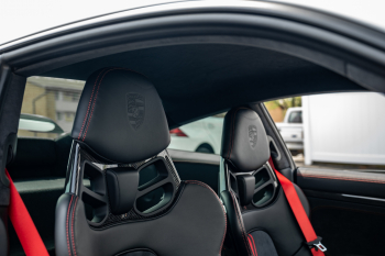 2018 Porsche 911 GT3 - 6-Speed