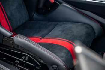 2018 Porsche 911 GT3 - 6-Speed