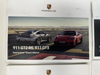 2018 Porsche 911 GT3 - 6-Speed