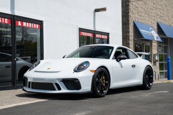 2018 Porsche 911 GT3 - 6-Speed