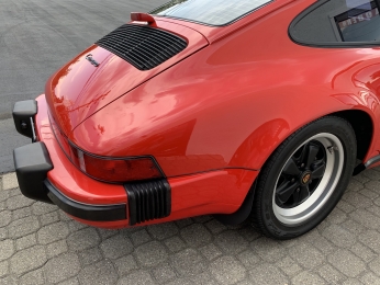 1987 Porsche Carrera 3.2   