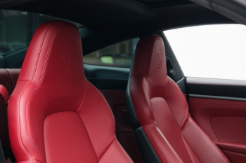 2021 Porsche Carrera S Coupe C2
