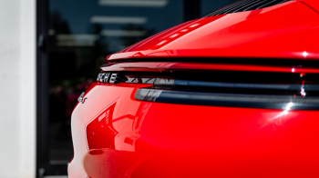 2020 Porsche 911 Carrera S 