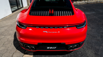 2020 Porsche 911 Carrera S 